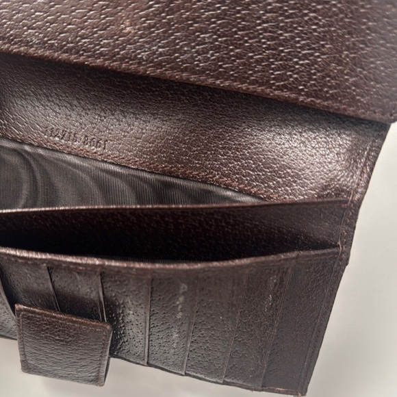Gucci Tan and Brown Wallet - Picture 9 of 9